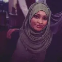 Hina R.